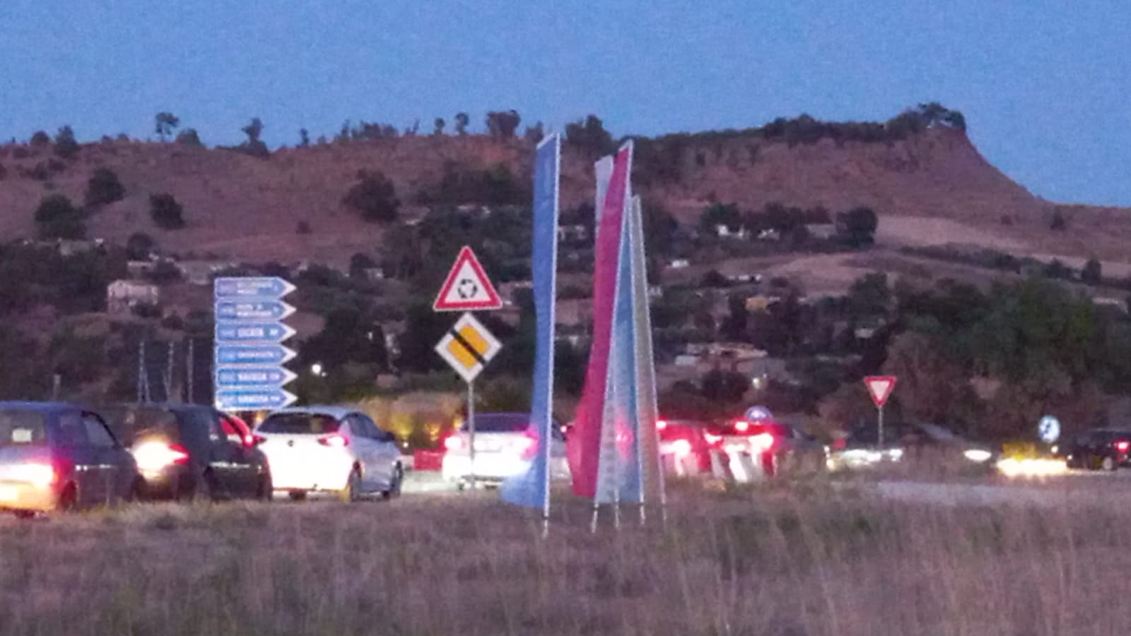 ROTONDA GIUNONE BANDIERE