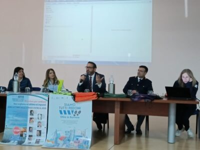 “Lezione” di sicurezza stradale agli studenti dell’Is “Sciascia-Gallo”
