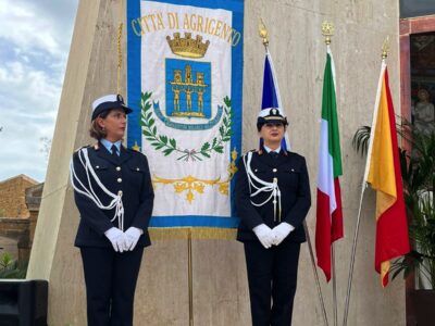 AGRIGENTO, MICCICHÈ DONA IL GONFALONE ALLA CITTÀ: GESTO SIMBOLICO A FINE MANDATO