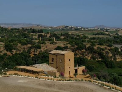 Agrigento, una fattoria con ristorazione nel cuore della Valle dei Templi: Tutto regolare, ma quali sono le autorizzazioni?