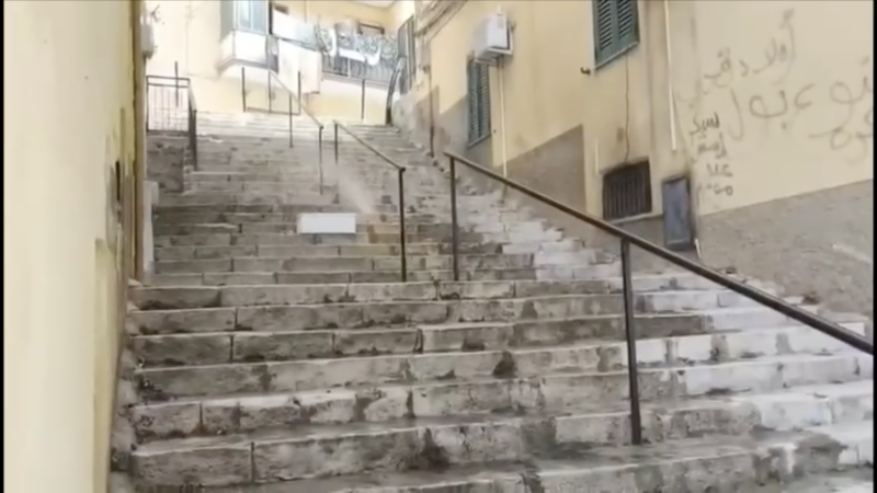 Agrigento colabrodo, perdite segnalate da febbraio: L’acqua continua a scorrere mentre c’è chi resta a secco da 15 giorni