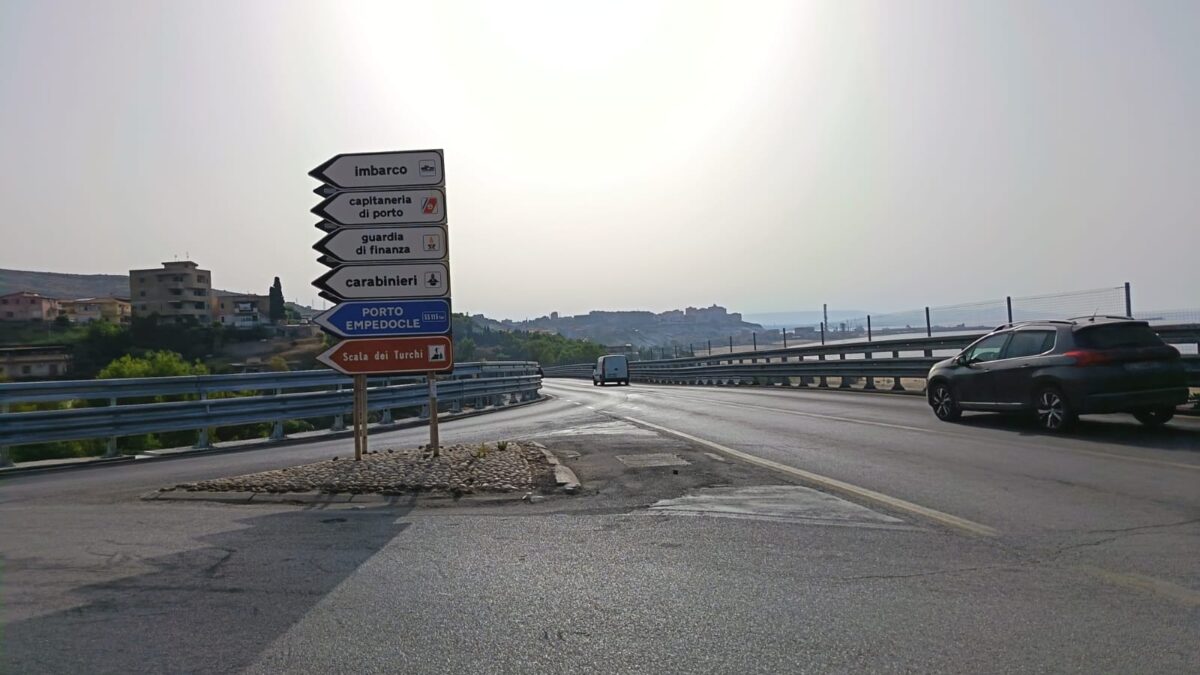 Ss 115, dopo 8 mesi e danni per il turismo, “liberato” lo svincolo per la zona balneare