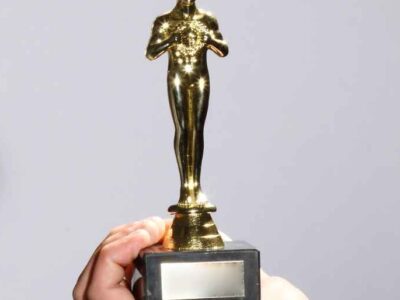 Una città, una provincia da terzo mondo… ma con decine di premi e premiati “eccellenti”!